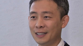 粉红色的政史